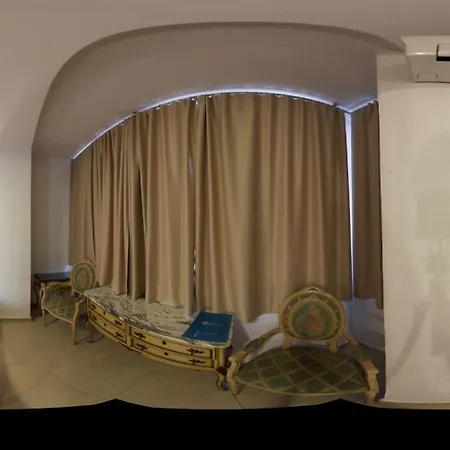 Hotel Maritimo Urban *