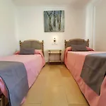Maritimo Urban Szálloda *