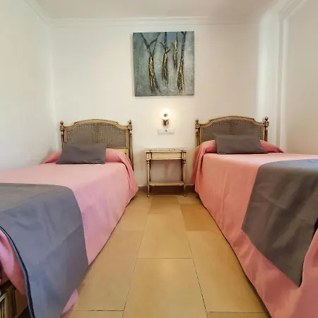 Maritimo Urban Hotell *